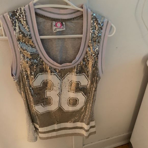 Top - Picture 1 of 1